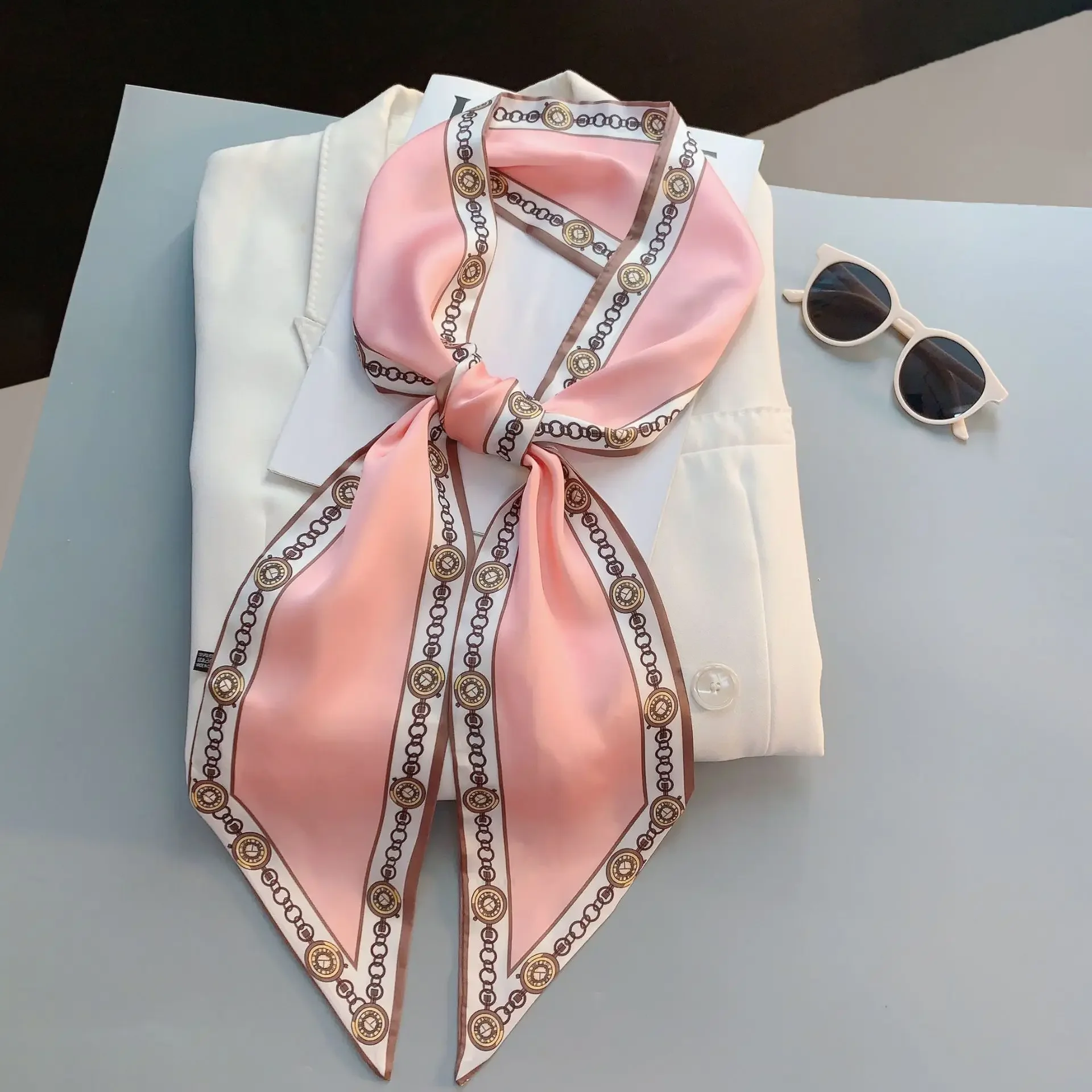 وشاح نسائي ضيق بتصميم مطبوع بن - مراجعة Luxury Bags Women Brands وسعره