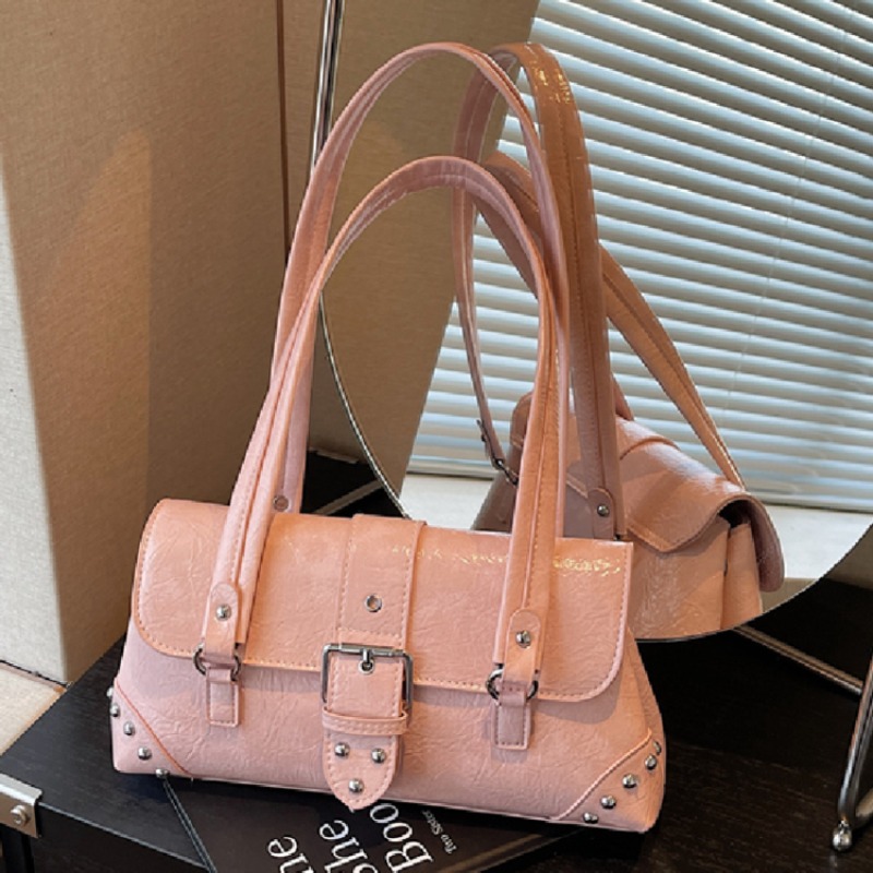 حقيبة حفاضات أصلية بتصميم ريتر - مراجعة Luxury Bags Paris وسعره