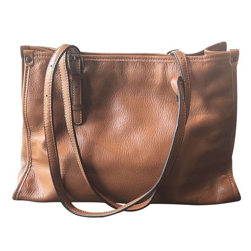 حقيبة يد نسائية من الجلد الطبي - مراجعة Quiet Luxury Bags Tote وسعره