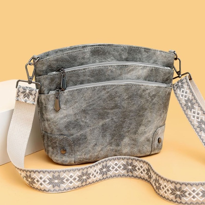 حقيبة حفاضات جلدية أنيقة كبيرة - مراجعة Luxury Bags Paris وسعره