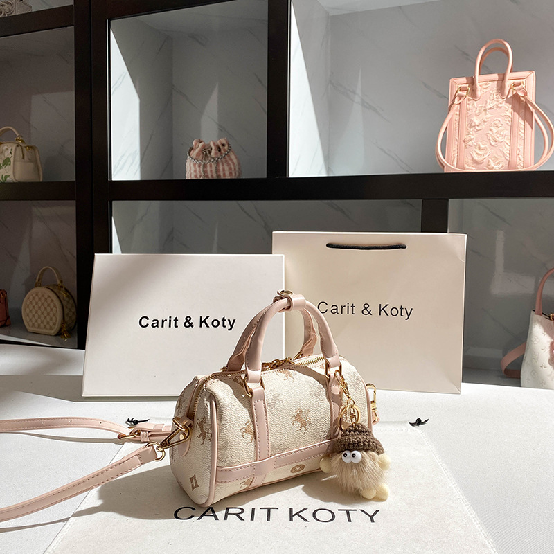 حقيبة حفاضات أنيقة وفاخرة للنس - مراجعة Luxury Bags Paris وسعره