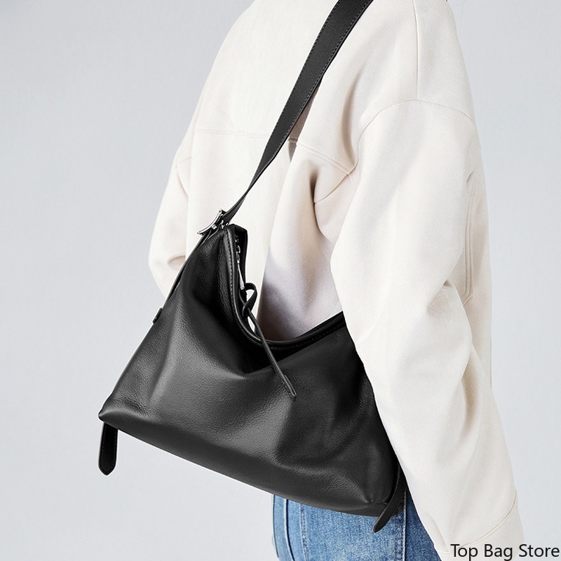 حقيبة كتف نسائية من الجلد الطب - مراجعة Quiet Luxury Bags Tote وسعره